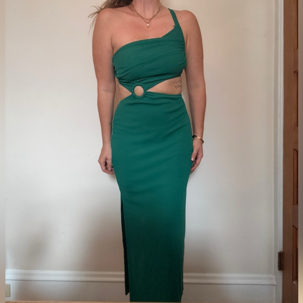 Sexy Green One-Shoulder Cut-Out Dress